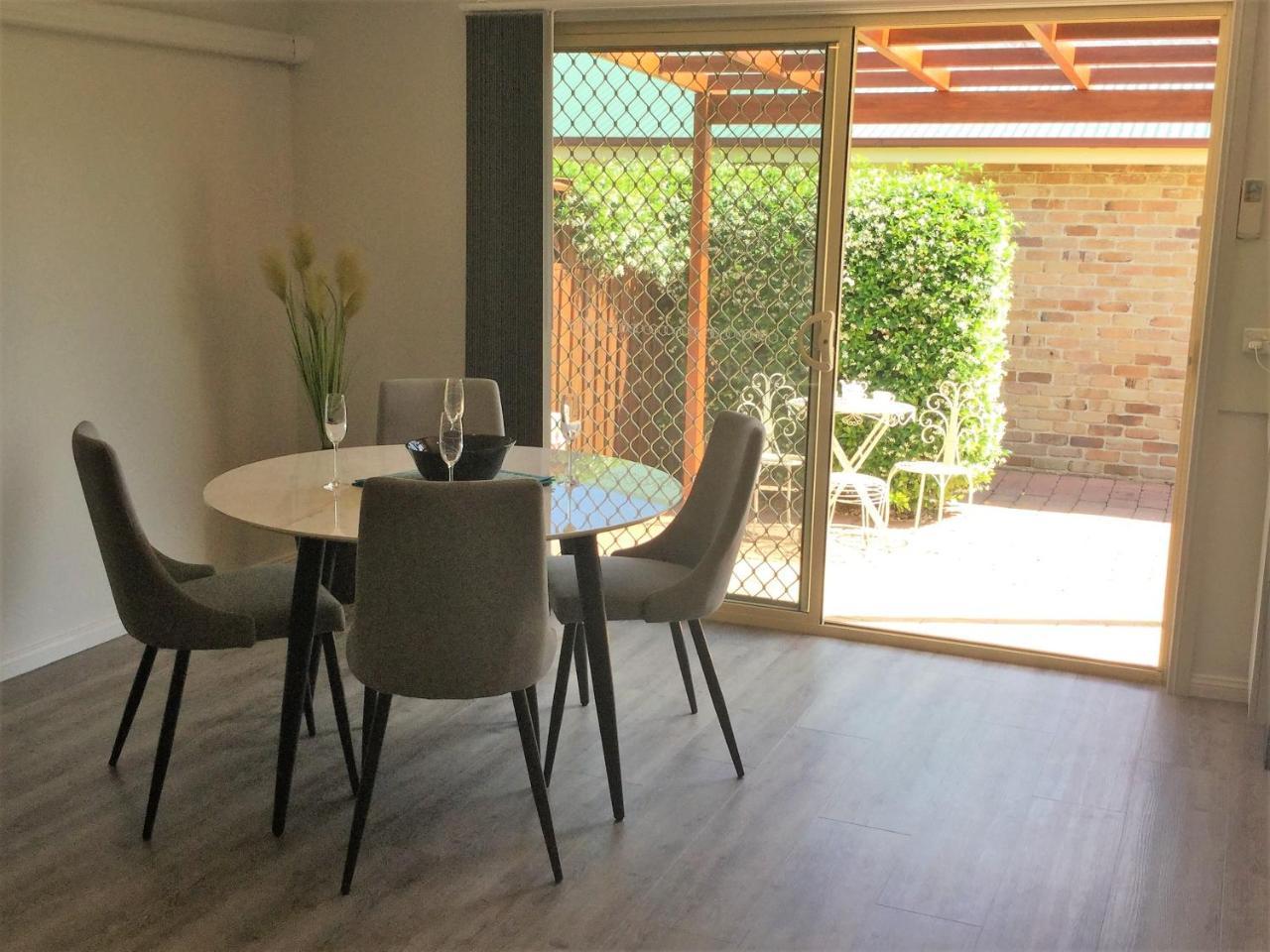 Tic Tac Toe Quality Accommodation Armidale Buitenkant foto