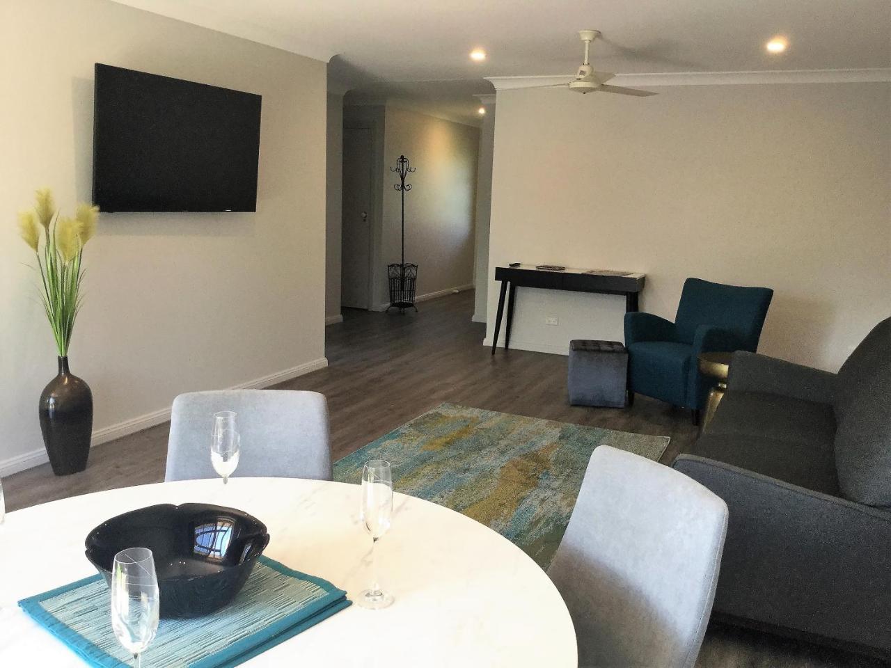 Tic Tac Toe Quality Accommodation Armidale Buitenkant foto